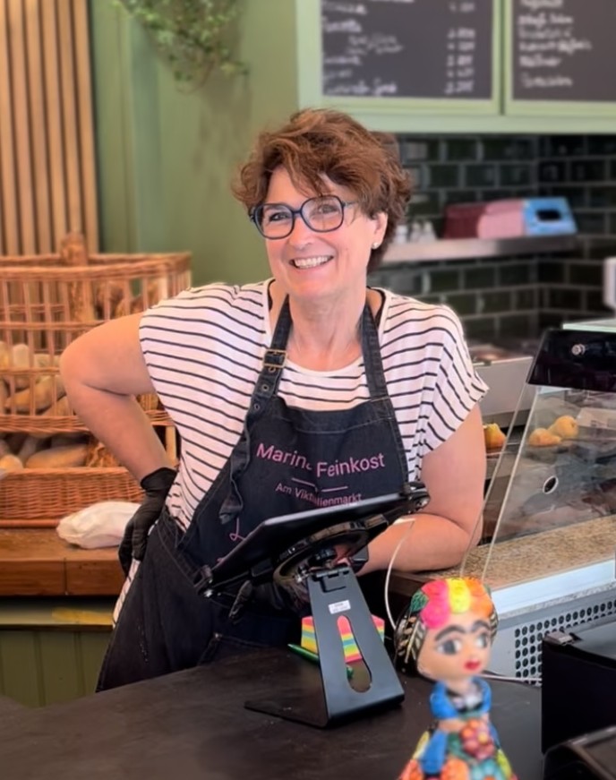 Portrait Marina Bröckelt